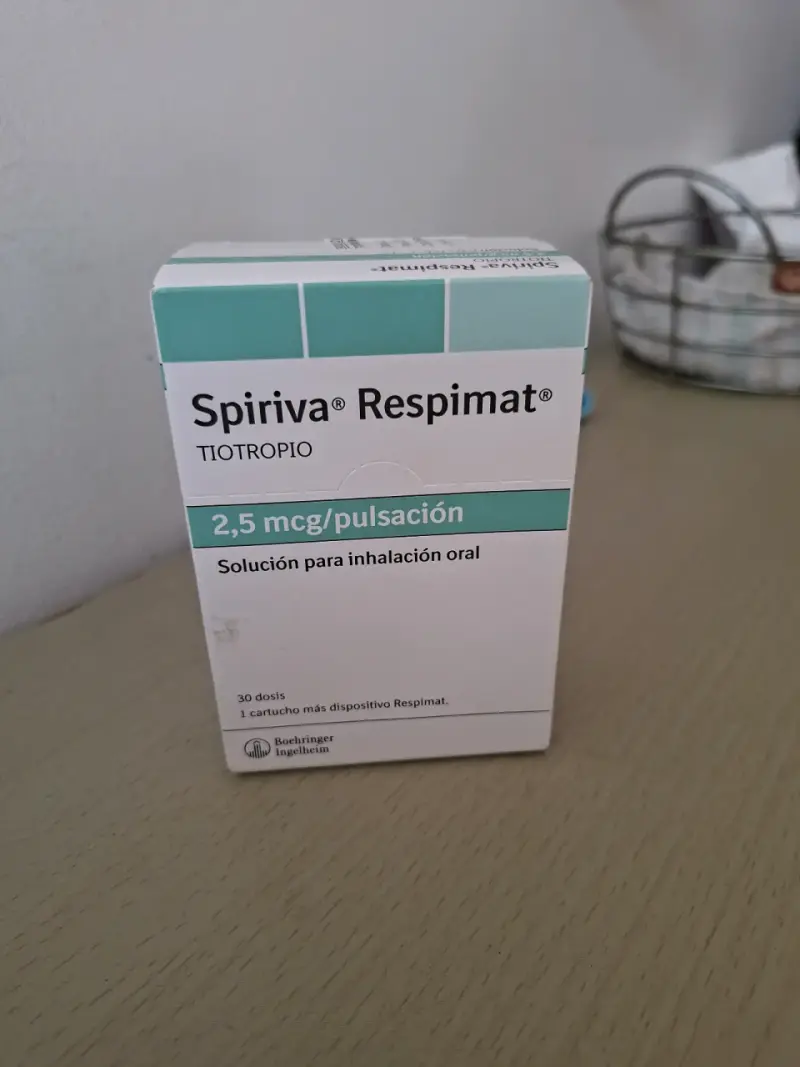 Inhalador Trelegy Ellipta 92/55/22 mcg 30 dosis - 2