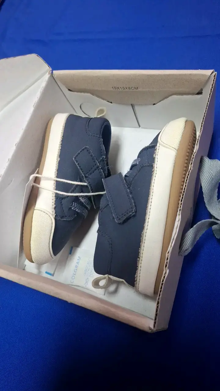 Zapatos para bebé Opaline azul con velcro - 5