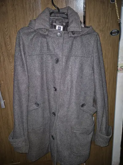 Abrigo de lana gris con capucha GAP m-l - miniatura 1