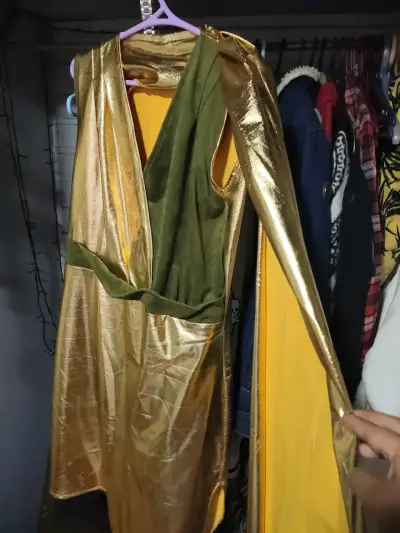 Disfraz de superhéroe dorado para adulto - miniatura 2