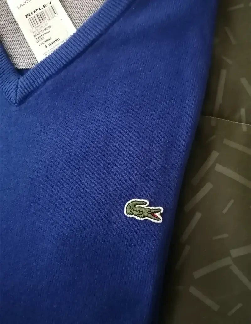 Suéter Lacoste cuello en V, nuevo, L, original - 2