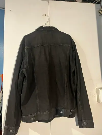 Chaqueta de mezclilla negra Pepe Jeans - miniatura 2