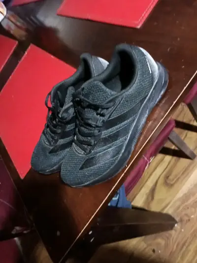 Zapatillas deportivas negras para hombre - miniatura 1