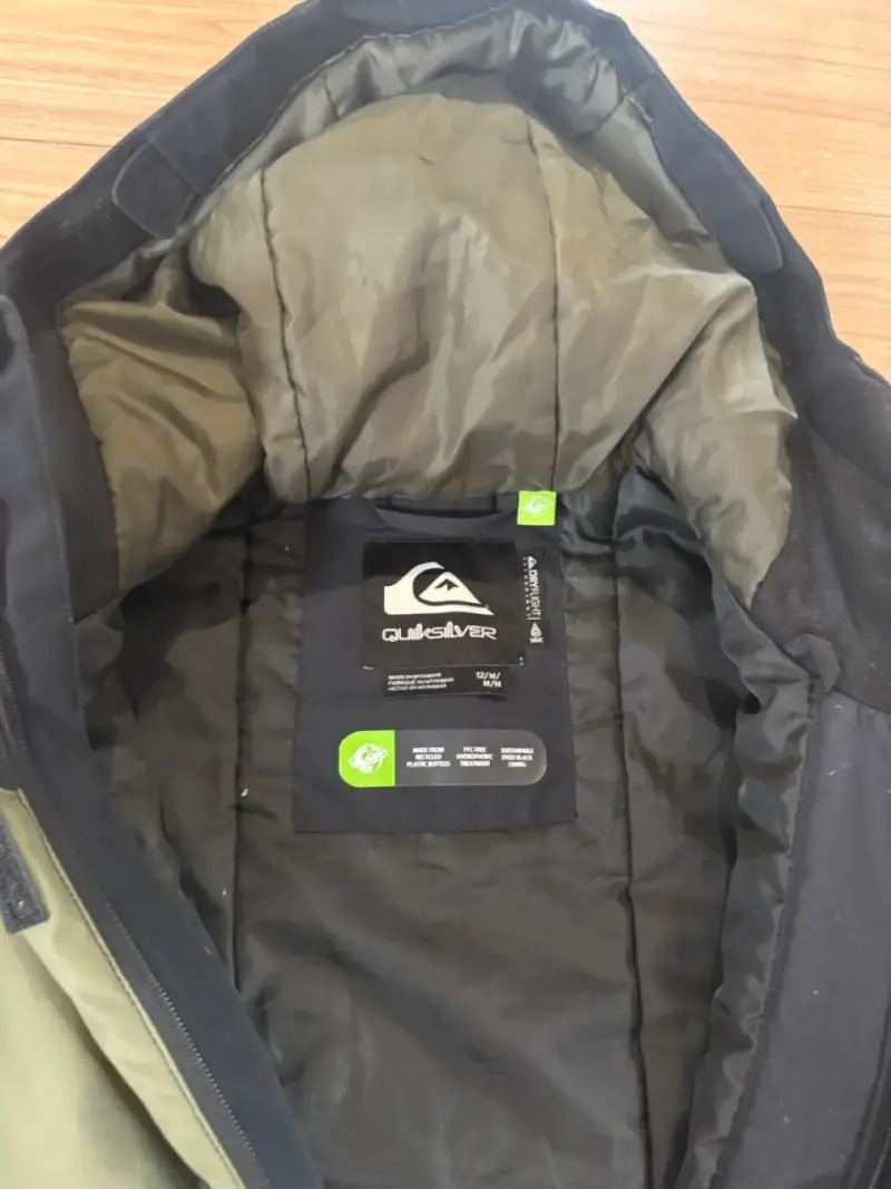 Parka verde Nieve para niño.Marca QuickSilver - 3