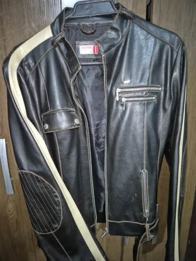 Chaqueta de cuero negra con detalles beige Foster - miniatura 1