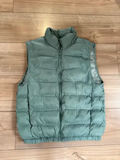 Parka sin mangas Zara para niños. Talla 11-12 - miniatura 1