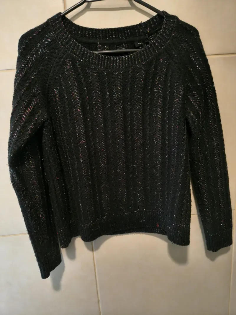 Suéter negro con brillo para mujer - 2