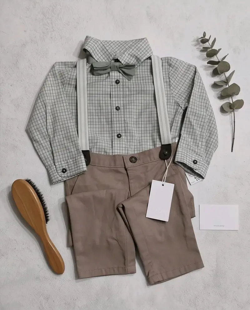Conjunto de niño con tirantes y pajarita - 1