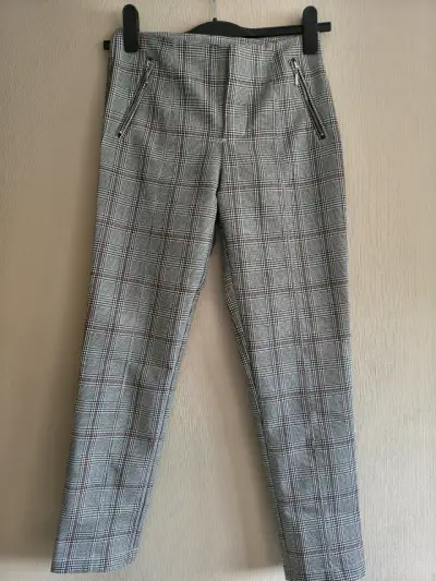 Pantalones a cuadros grises con cierre - miniatura 1