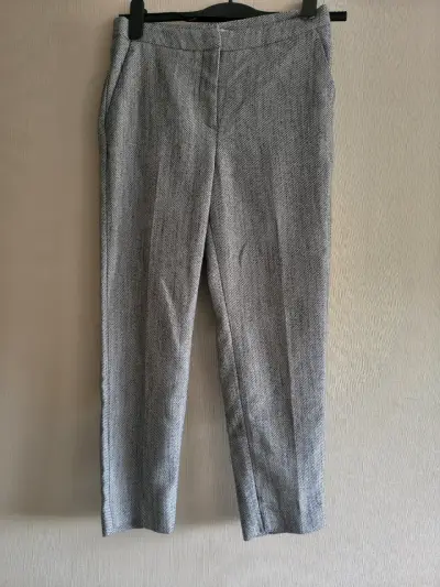 Pantalones de vestir gris para mujer - miniatura 1