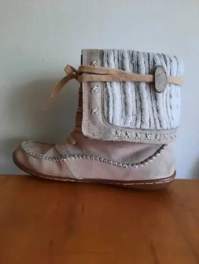 Botas de cuero beige Caterpillar con forro cálido - miniatura 2