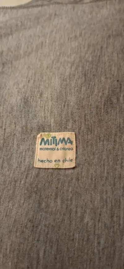 Fular gris Mitima hecha en Chile - miniatura 1