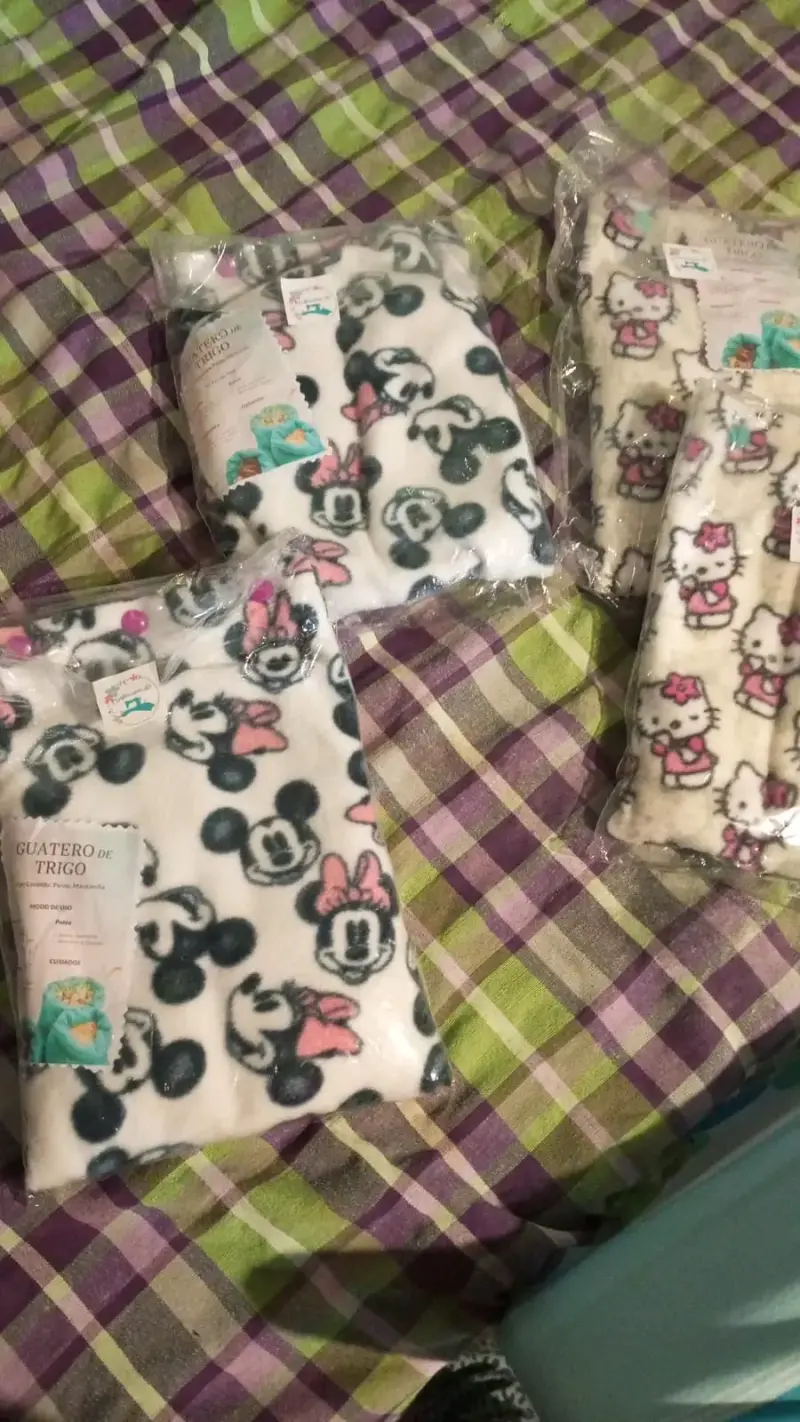 Guateros de trigo con diseño infantil