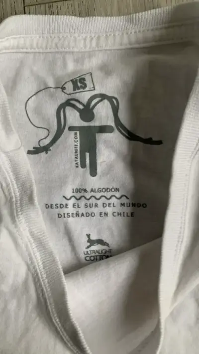 Polera blanca Kaya United talla XS - miniatura 2