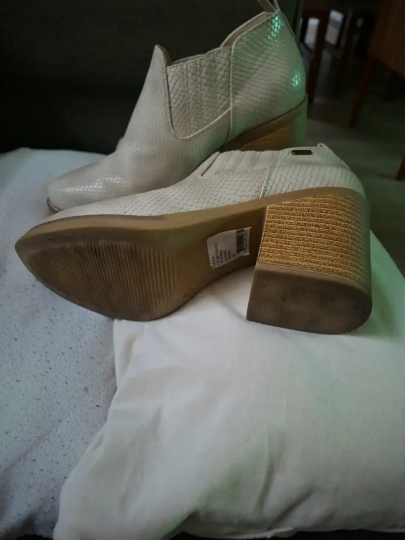 Botines Azaleia beige con tacón grueso - 3