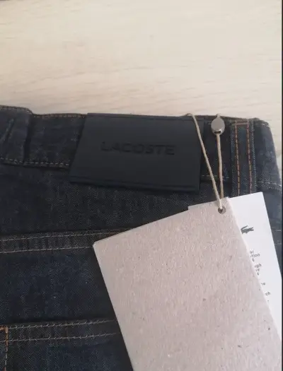 Jeans de hombre Lacoste azul oscuro, Nuevo - miniatura 3