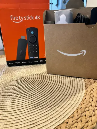 Fire TV Stick 4K con control remoto por voz Alexa - miniatura 3