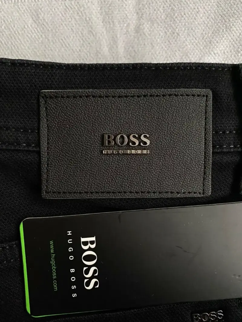 Jeans negros Hugo Boss para hombre - 3