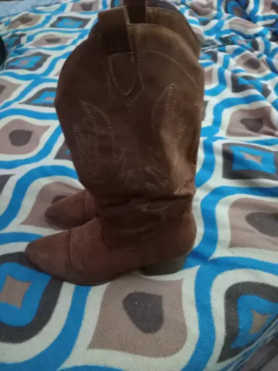 Botas vaqueras de cuero marrón para mujer - miniatura 1