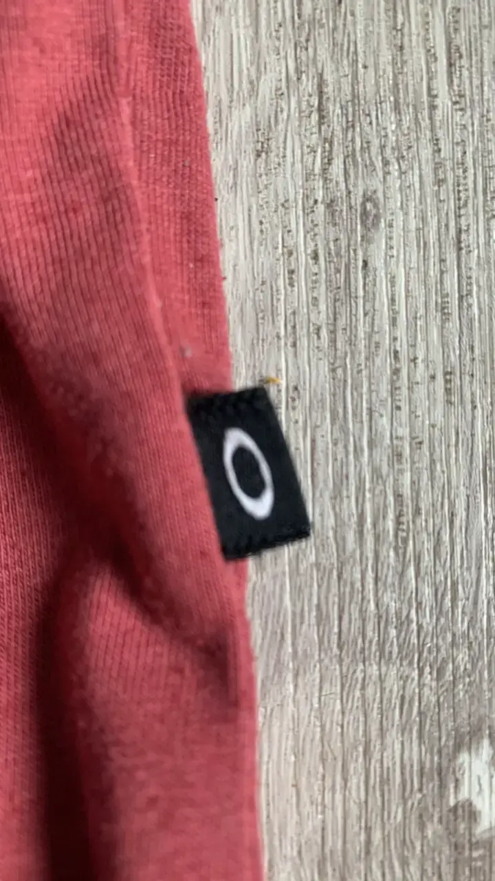 Polera Oakley Factory Pilot roja - 3