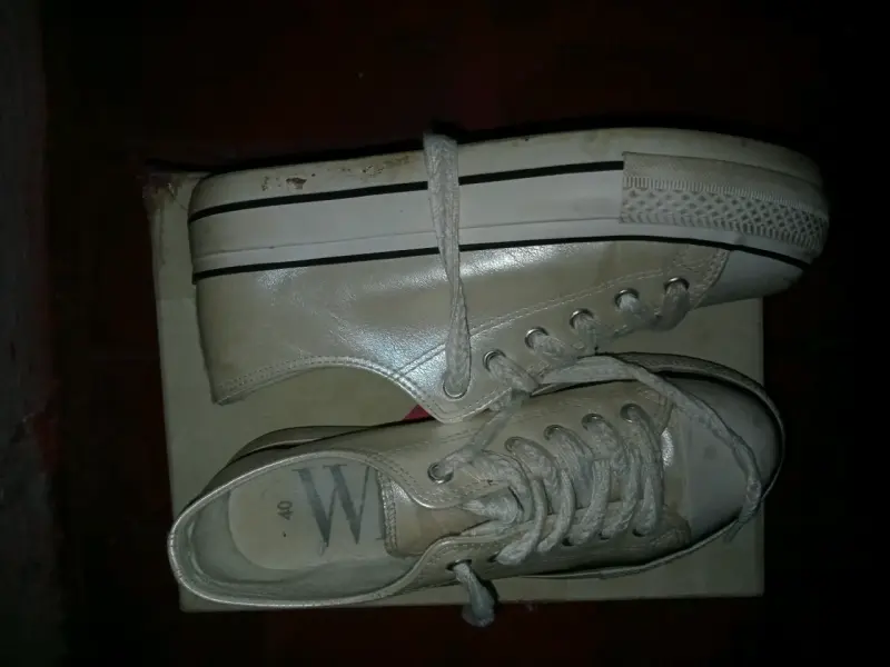 Zapatillas deportivas blancas talla 40 - 2