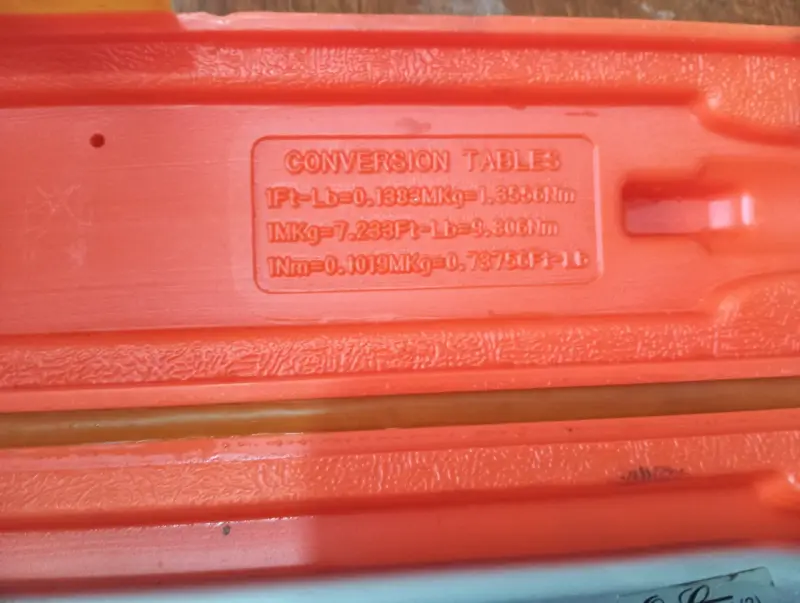Llave de Torque Truper TORQ-1/2 con Estuche - 3