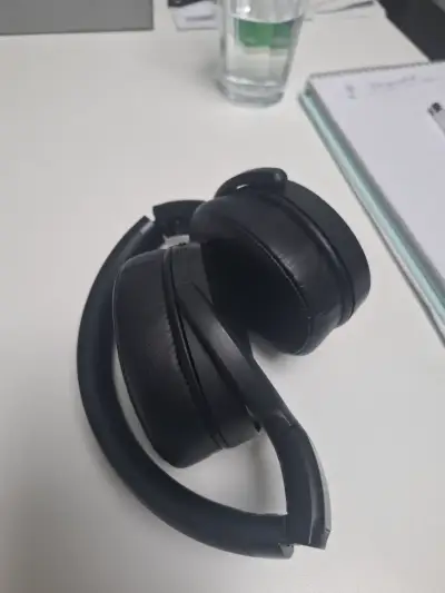 Auriculares inalámbricos Sennheiser negros plegables - miniatura 1