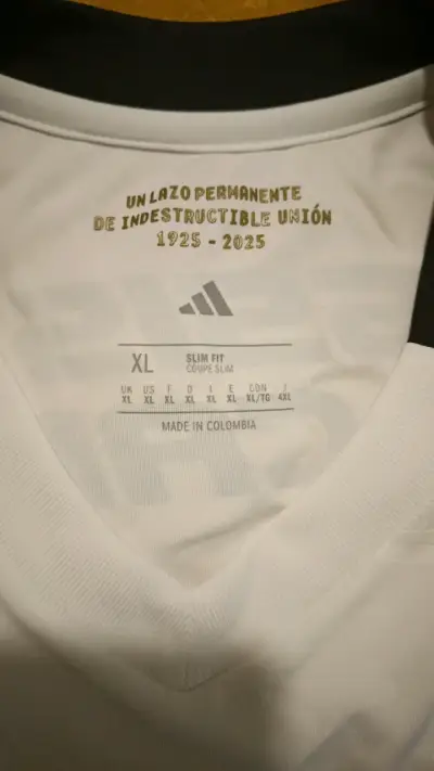Camiseta Colo-Colo 2025 Adidas Blanca - miniatura 3