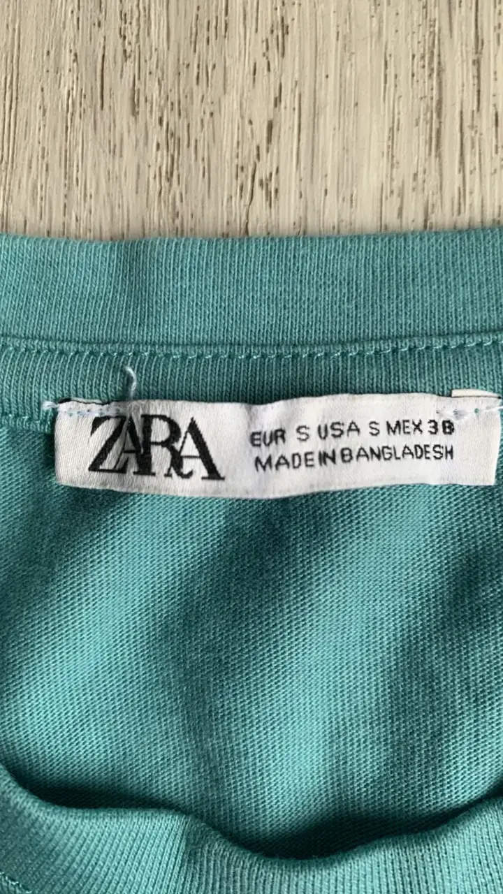 Polera verde Zara talla S - 2