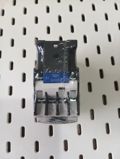 Contactor eléctrico Lexo LC1-D1810 32A - miniatura 2