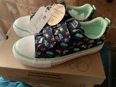 Zapatillas infantil  unicornios - miniatura 1