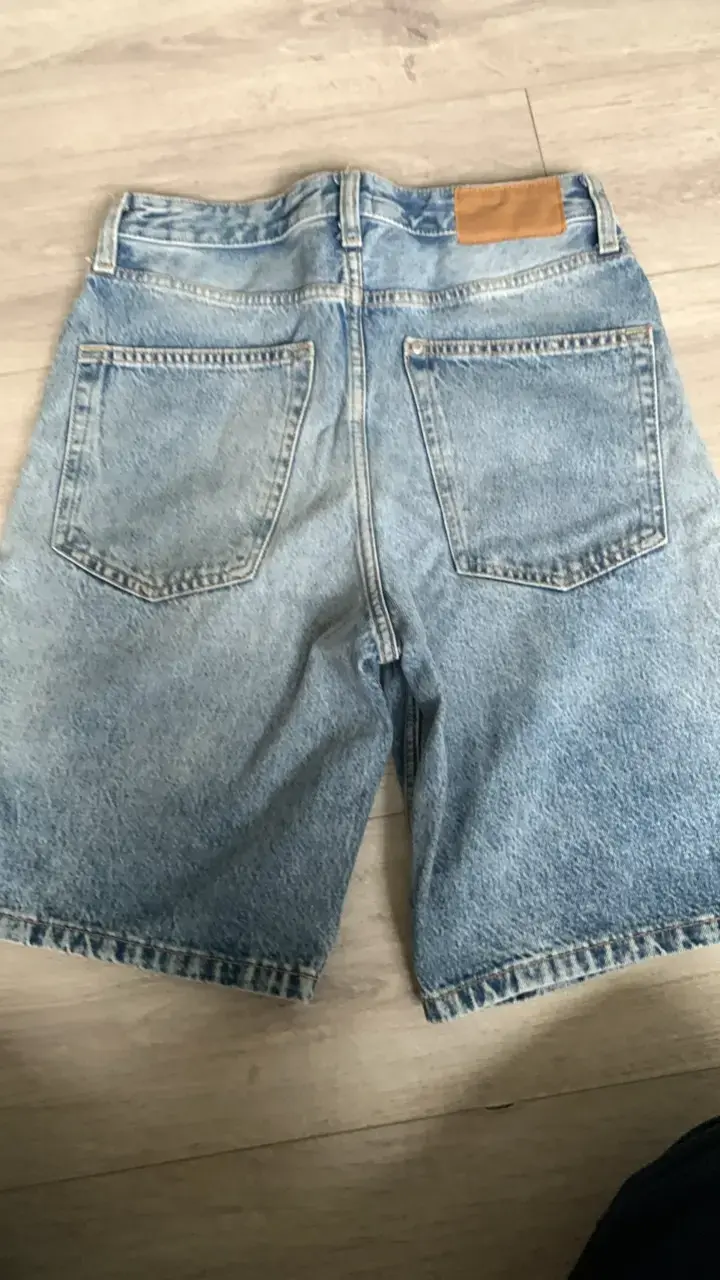 Shorts de mezclilla H&M Relaxed Fit - 3