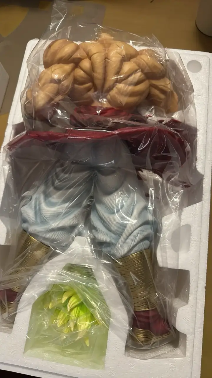 Estatua broly 50cm - 4