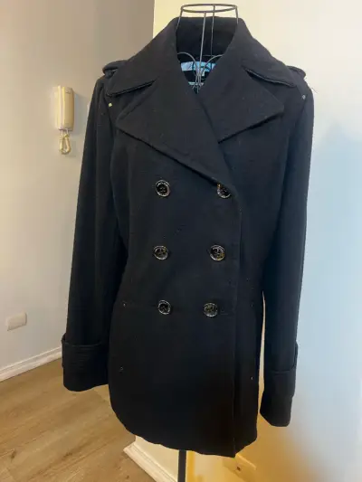 Abrigo negro doble botonadura, talla S. - miniatura 2