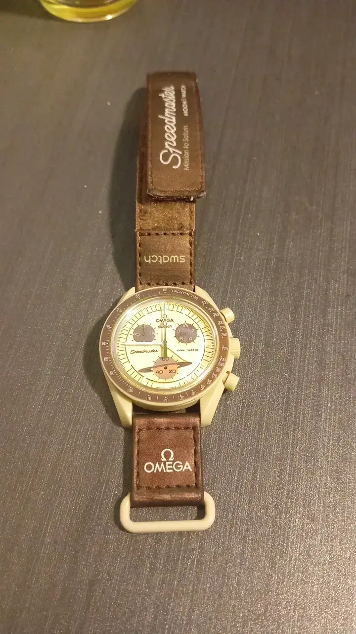 Reloj Omega Swatch Speedmaster Mission to Moon - 2