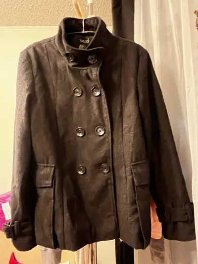 Abrigo gris con botones, talla M, Gris Oscuro - miniatura 2