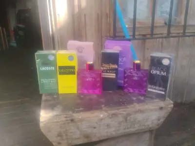 Set de Perfumes Variados para Hombre y Mujer - miniatura 4