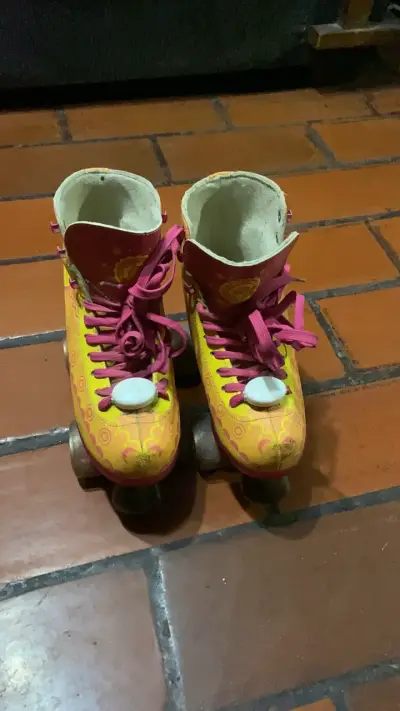 Patines Soy Luna Size32 Ruedas Con Luces - miniatura 1