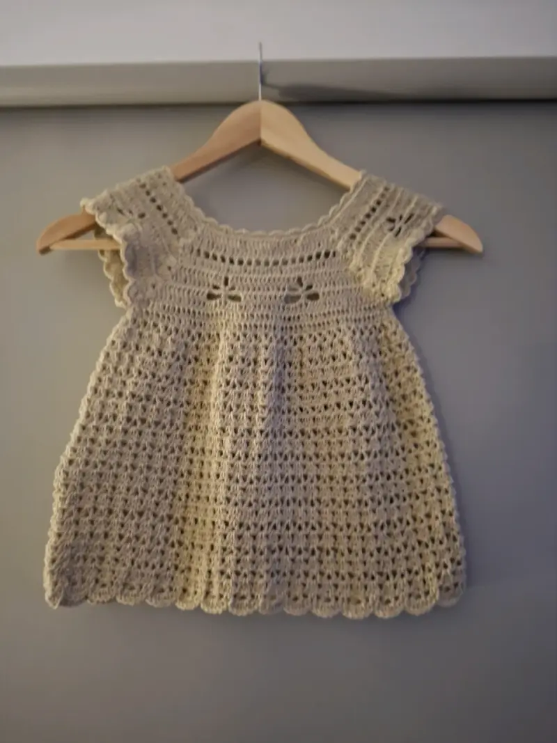 Conjunto de ropa tejida para bebé en crochet - 2
