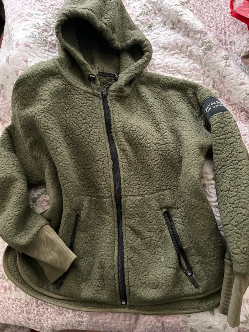 Chaqueta de polar verde Calvin Klein con capucha - 1