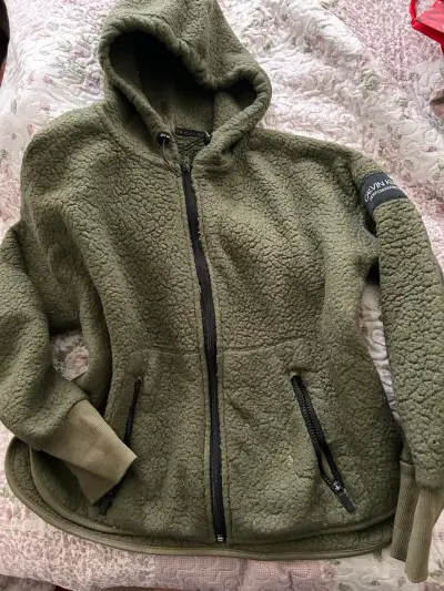 Chaqueta de polar verde Calvin Klein con capucha - miniatura 1