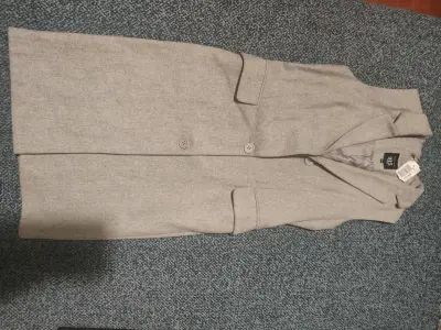 Pantalones Columbia beige con cinturón ajustable - miniatura 5