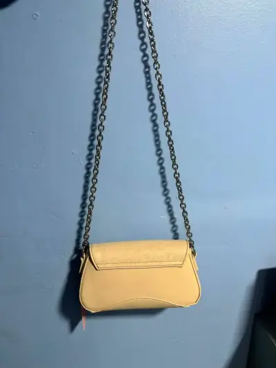 Cartera Juicy Couture beige con cadena - miniatura 2