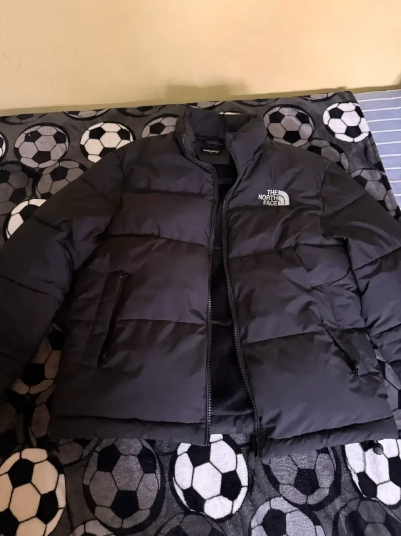 Chaqueta The North Face negra térmica - 1