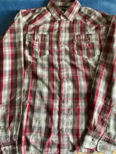 Camisa Levi’s a cuadros para hombre - miniatura 3