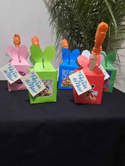 Cajas de regalo infantiles con temática de dibujos animados - miniatura 3
