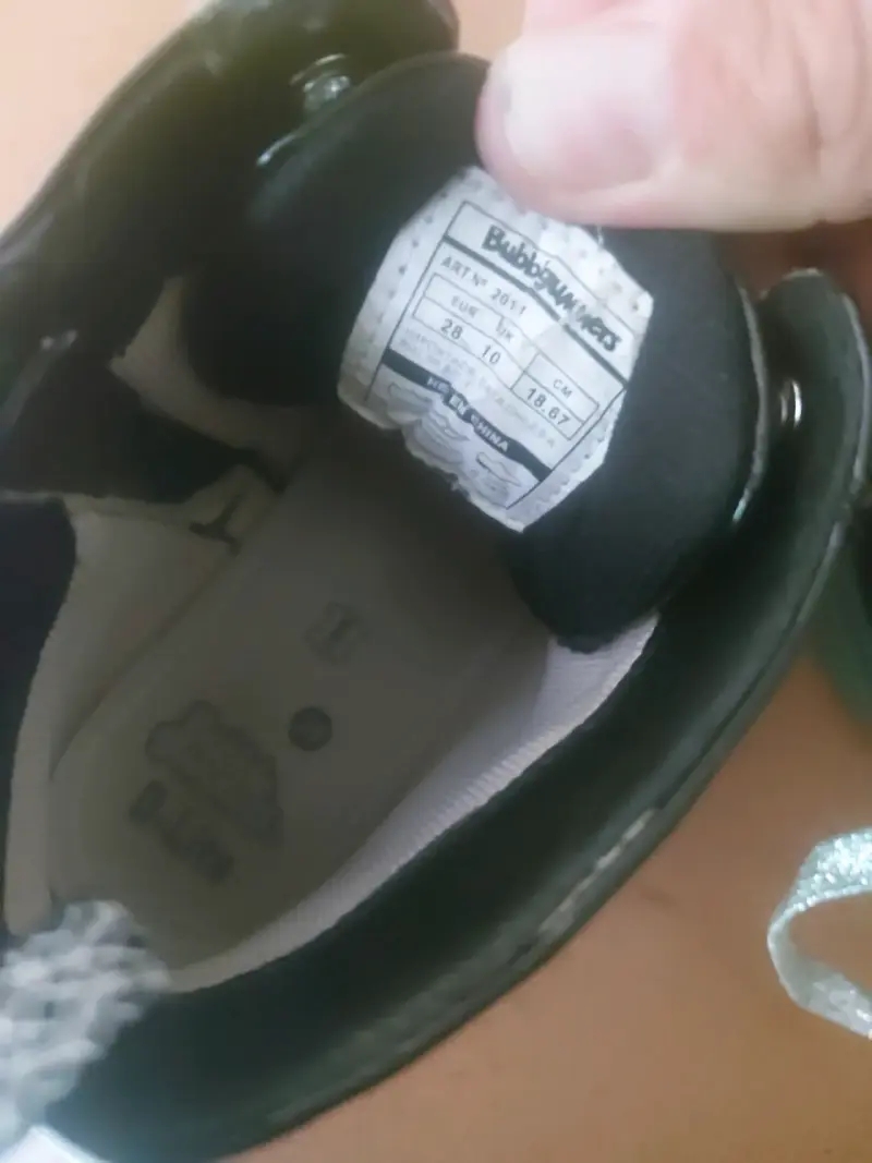 Botines de charol para niños con cordones brillantes - 5