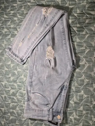 Jeans de mujer desgastados celestes Bebe - miniatura 1
