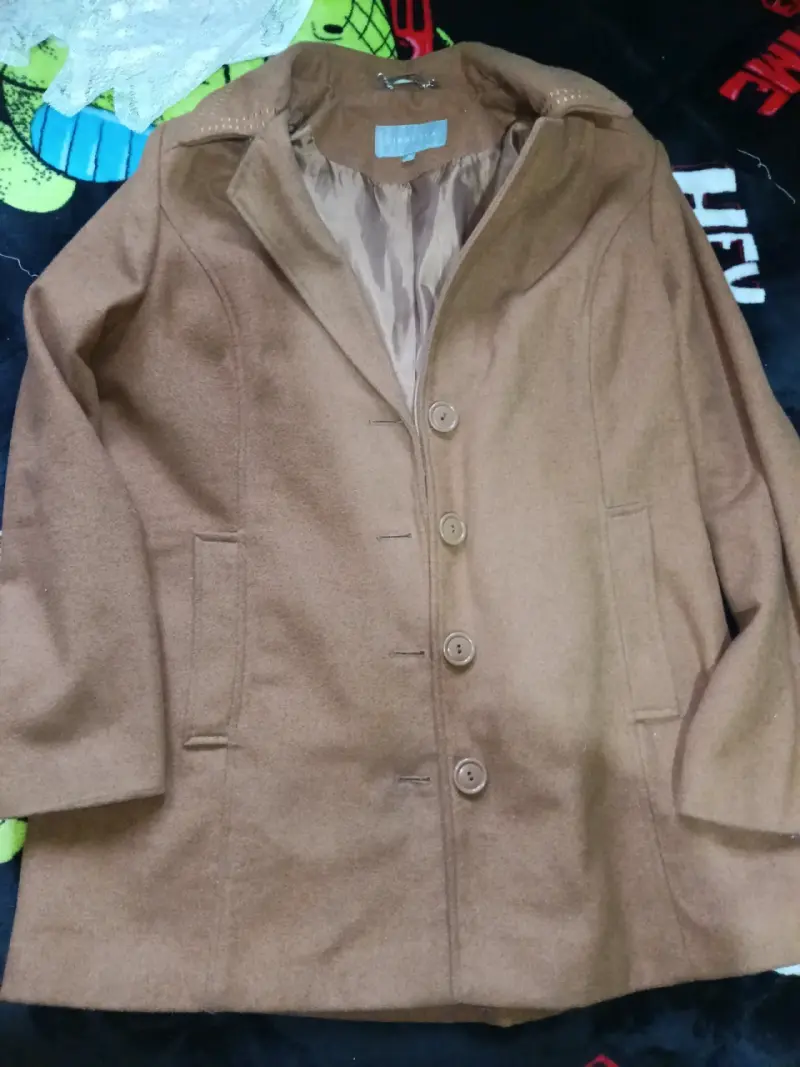 Abrigo marrón para mujer talla mediana