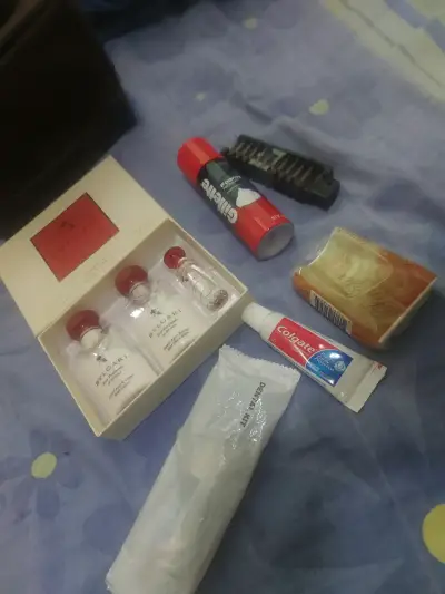 Set de cuidado personal Bvlgari Eau Parfumée au thé rouge - miniatura 2